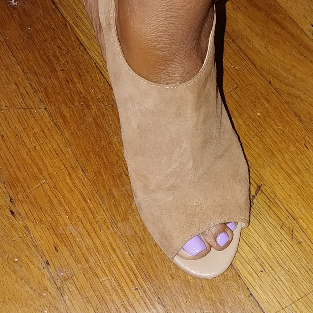 Shoe